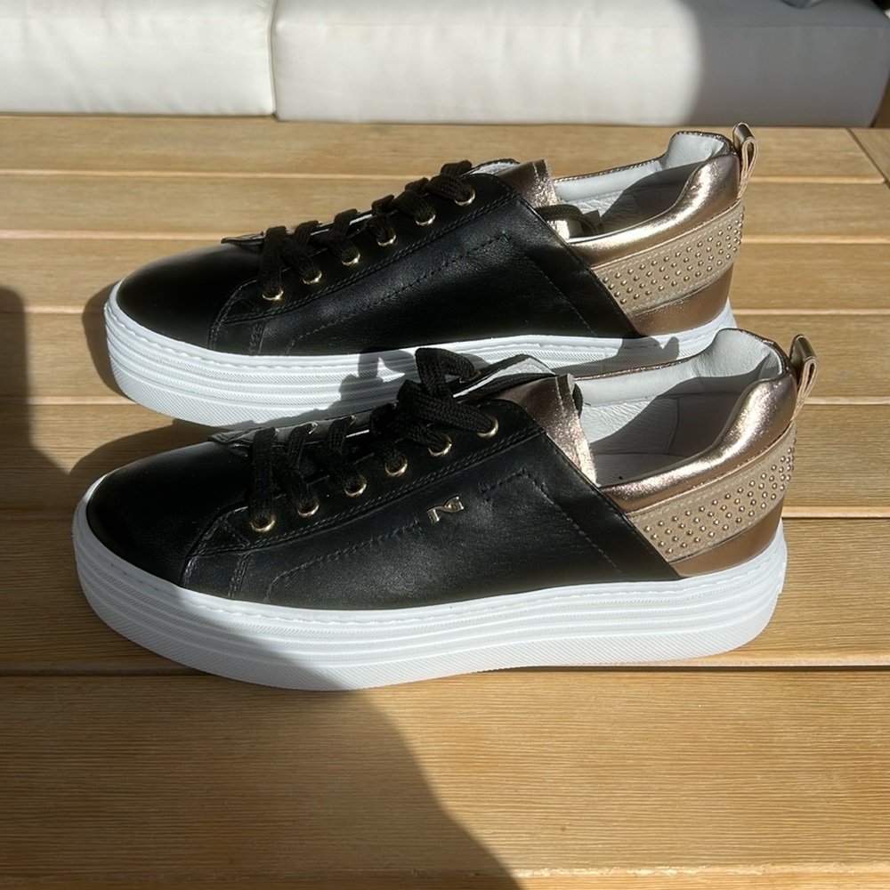Nero Giardini platform sneakers